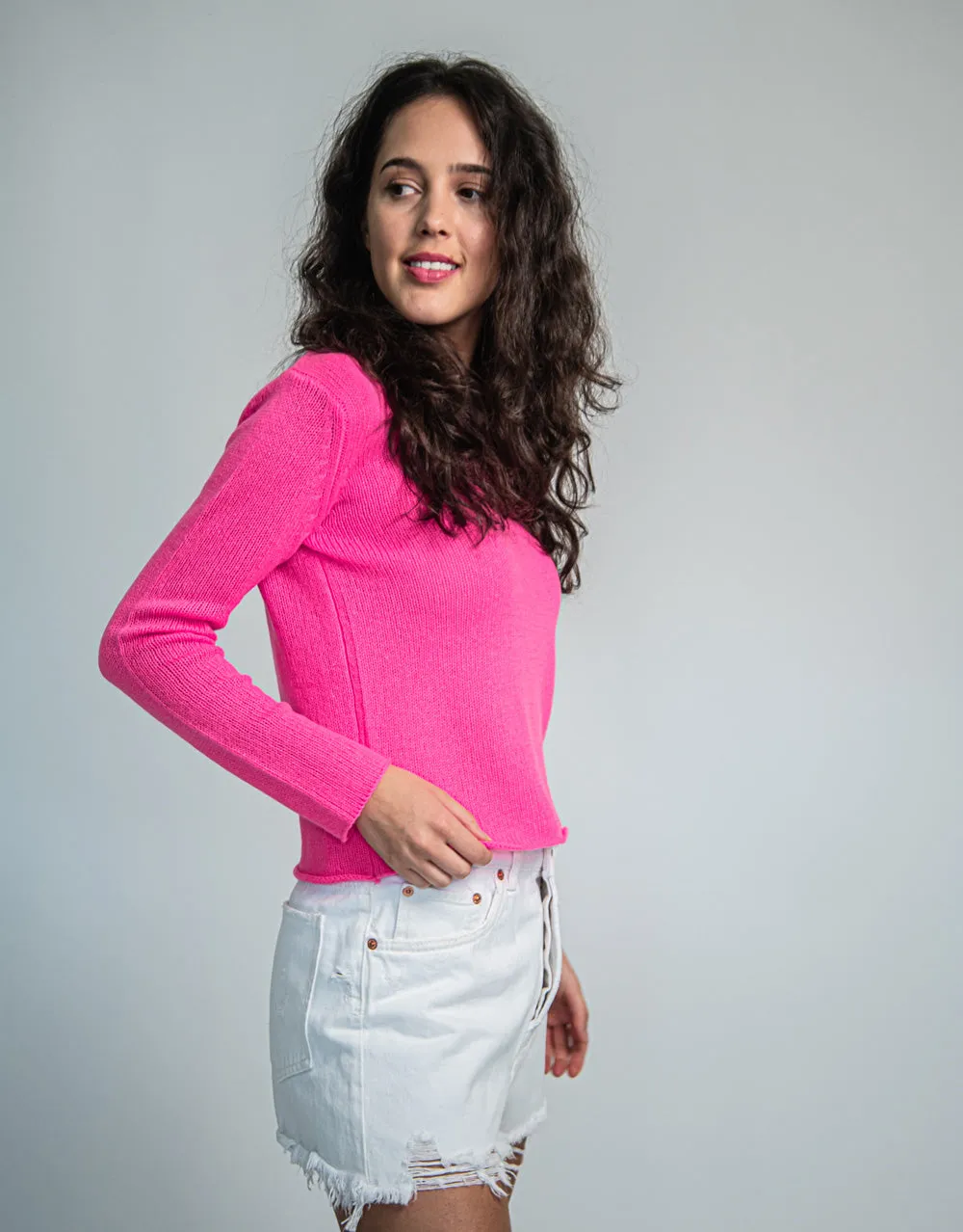 Crew Neck Sweater in Fluro Pink