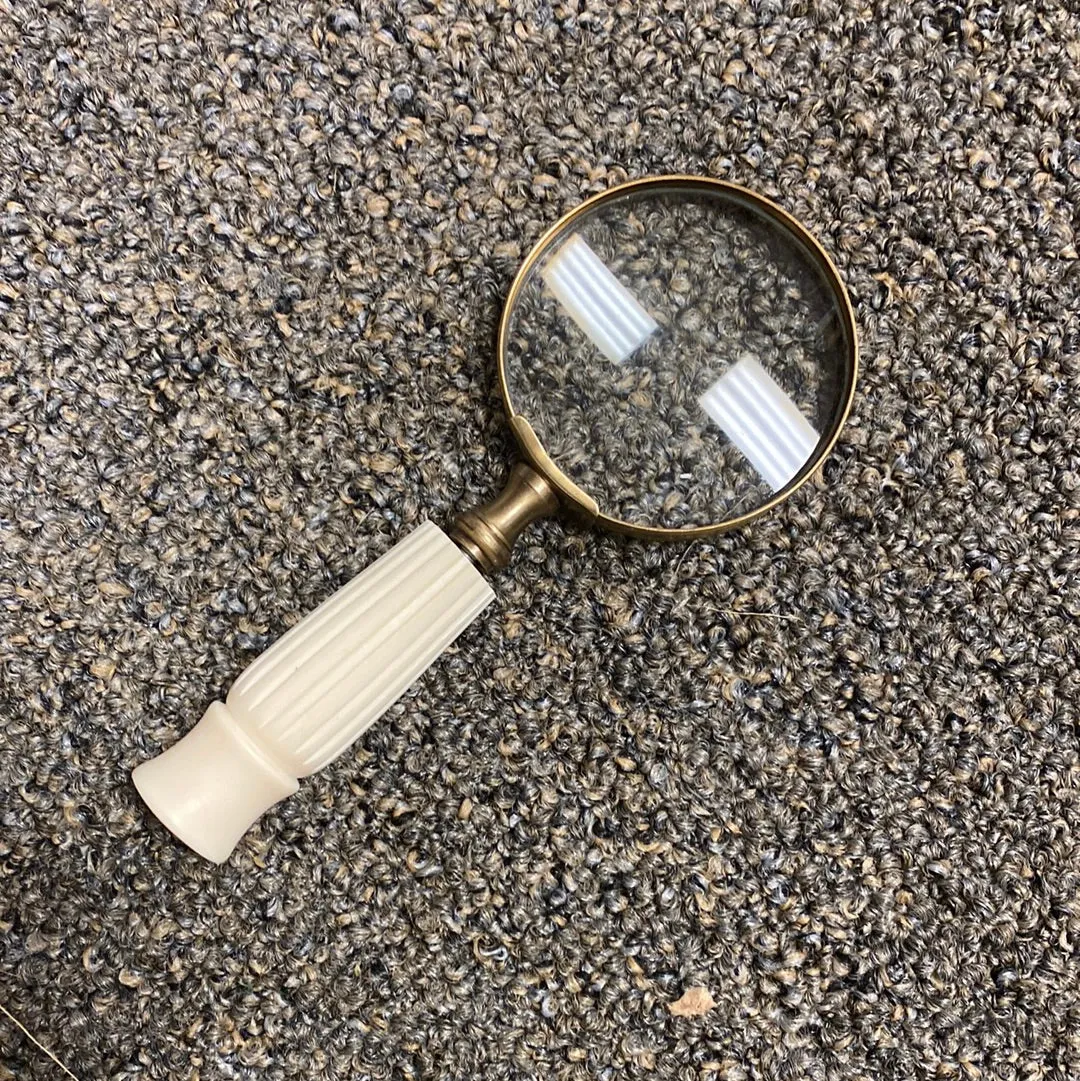 Magnifying Glass, Seven Styles