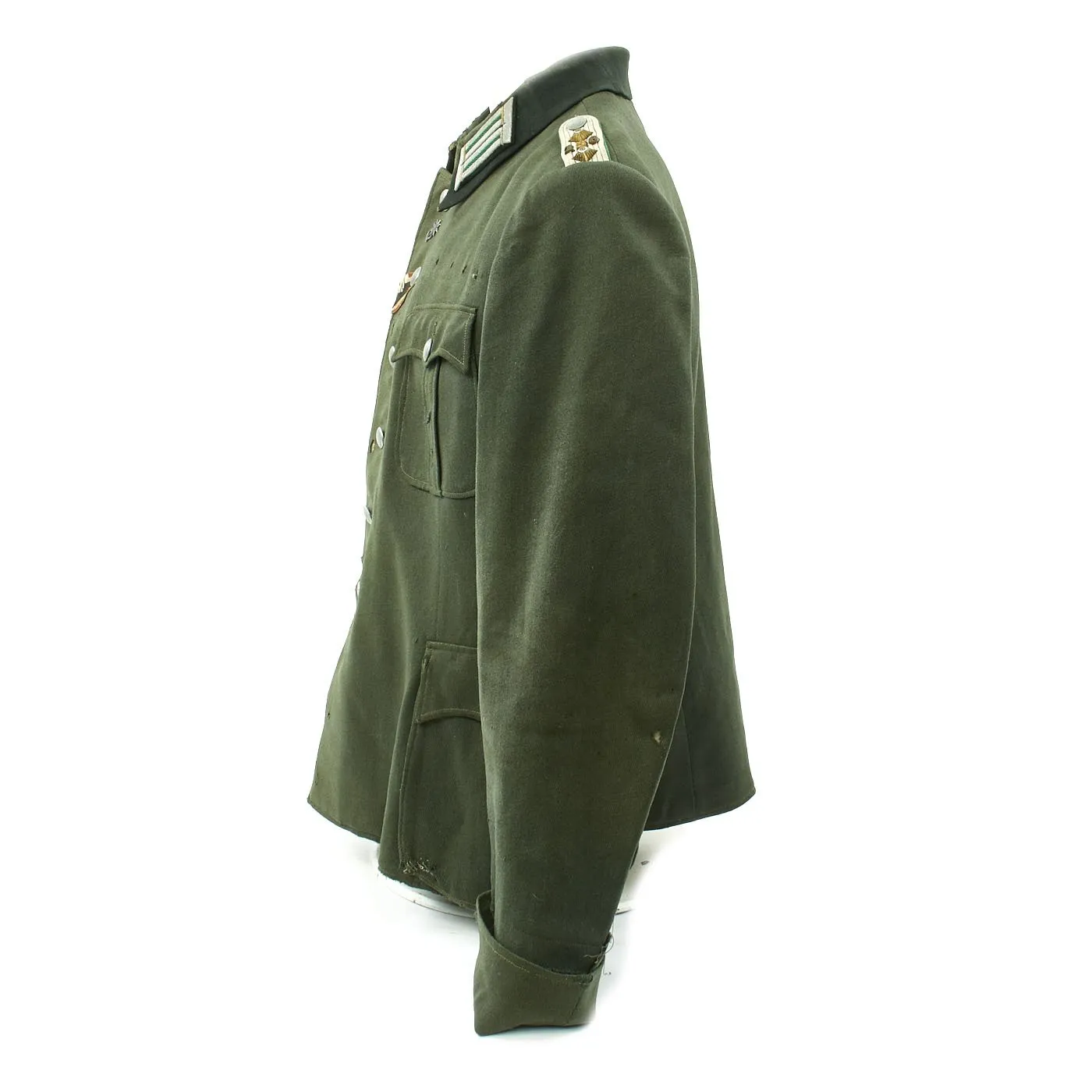 Original German WWII Gebirgsjäger 136th Regiment 2nd Gebirgsjäger Division Officer M1940 Fedlbluse Uniform Tunic