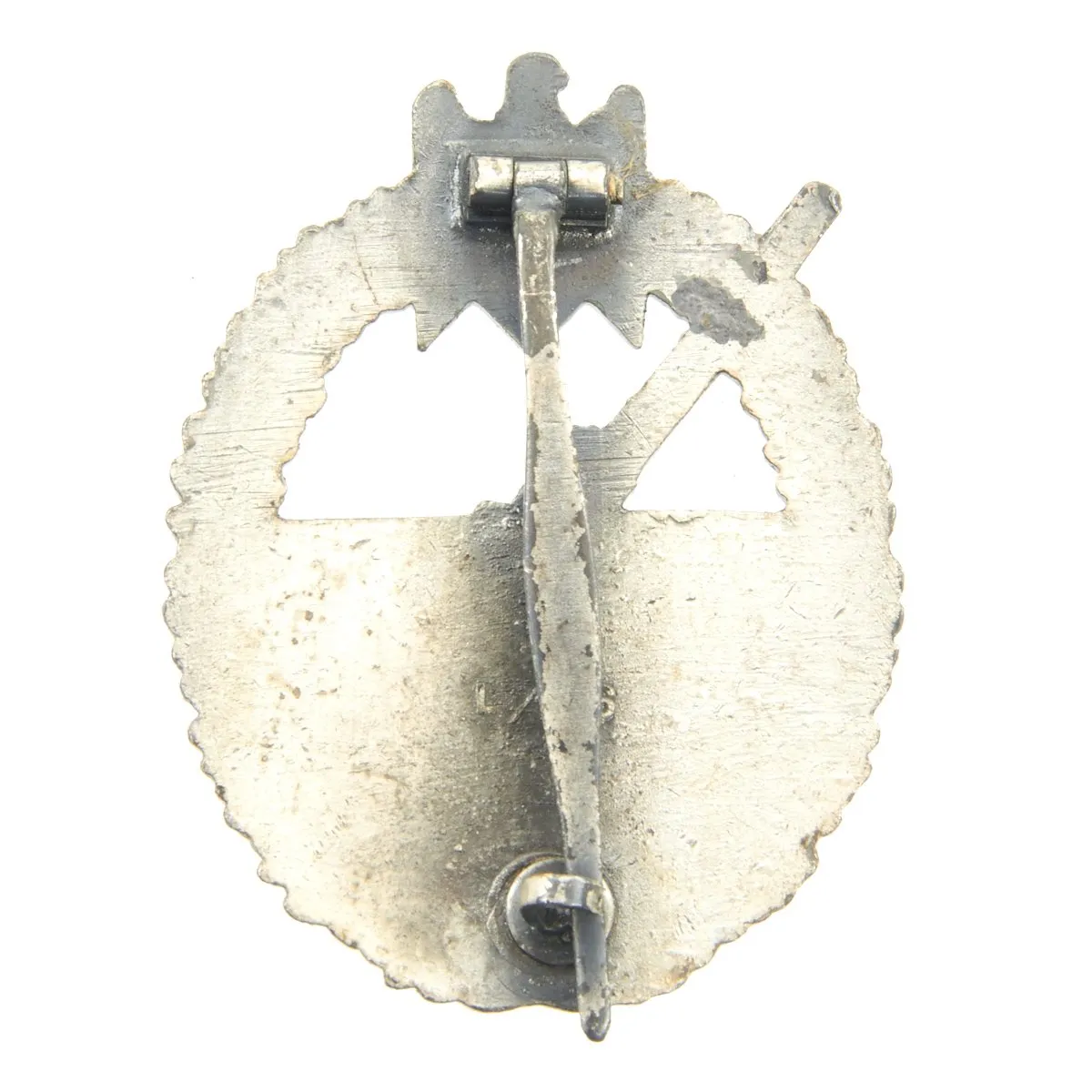 Original German WWII Kriegsmarine Coastal Artillery Badge by Funke & Brüninghaus, Lüdenscheid