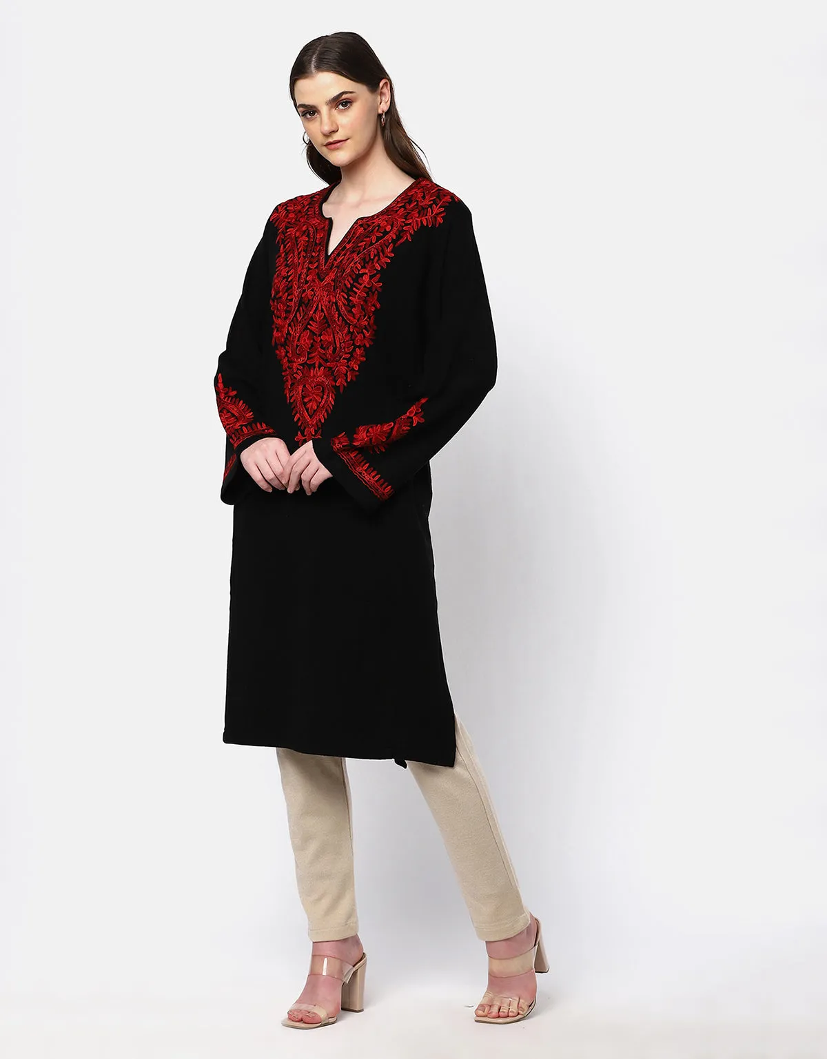 Woolen Kashmiri Embroidered Phiran